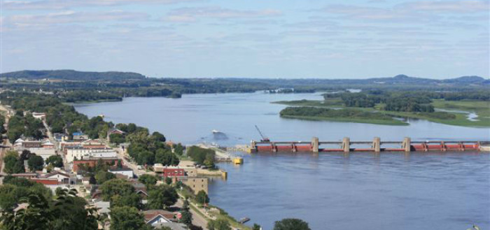 Mississippi River at Lock and Dam 12 in Bellevue